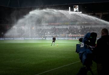 米兰关键战夺三分（配图示意）